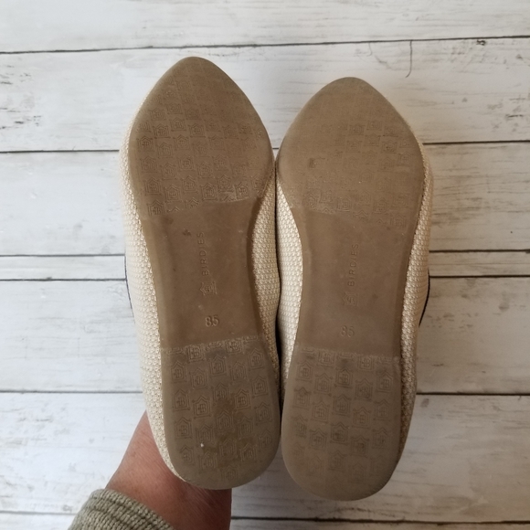 Birdies Blackbird Eggshell Navy Knit Pointed Toe Flats - Picture 8 of 10